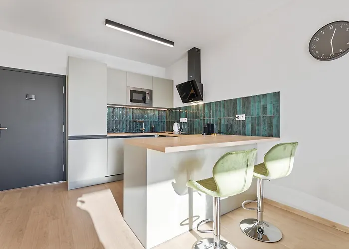 Modern With Ac And Balcony